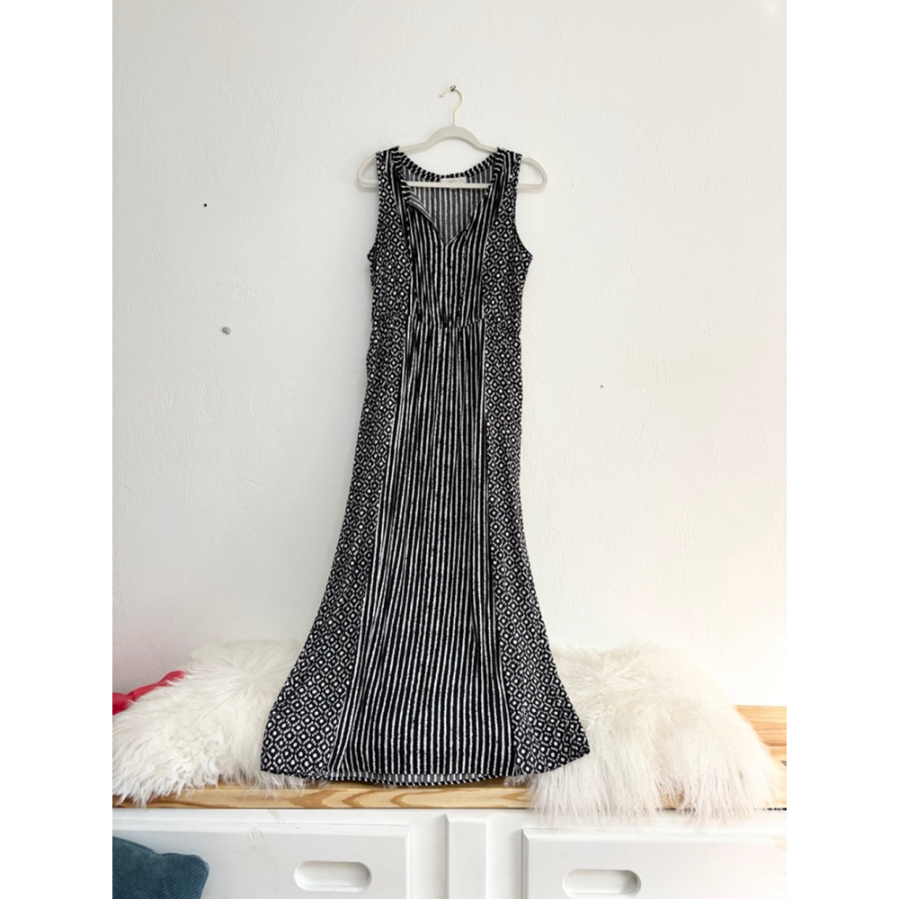 Women's LOFT Petite Black White Striped Maxi Dress LP